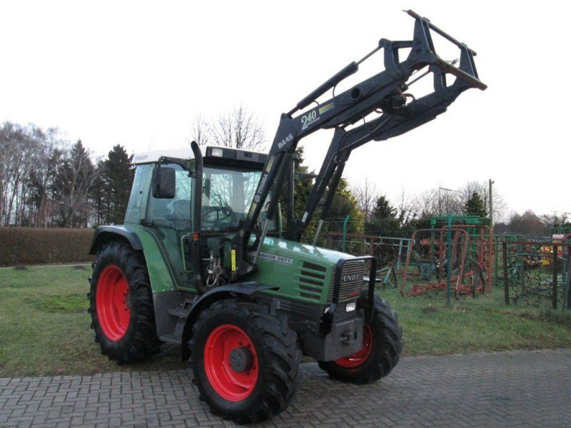 Je met en vente mon tracteur  Fendt 