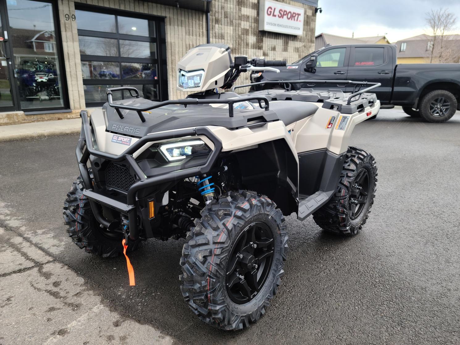 Polaris Sportsman 570  Ride Command 2023