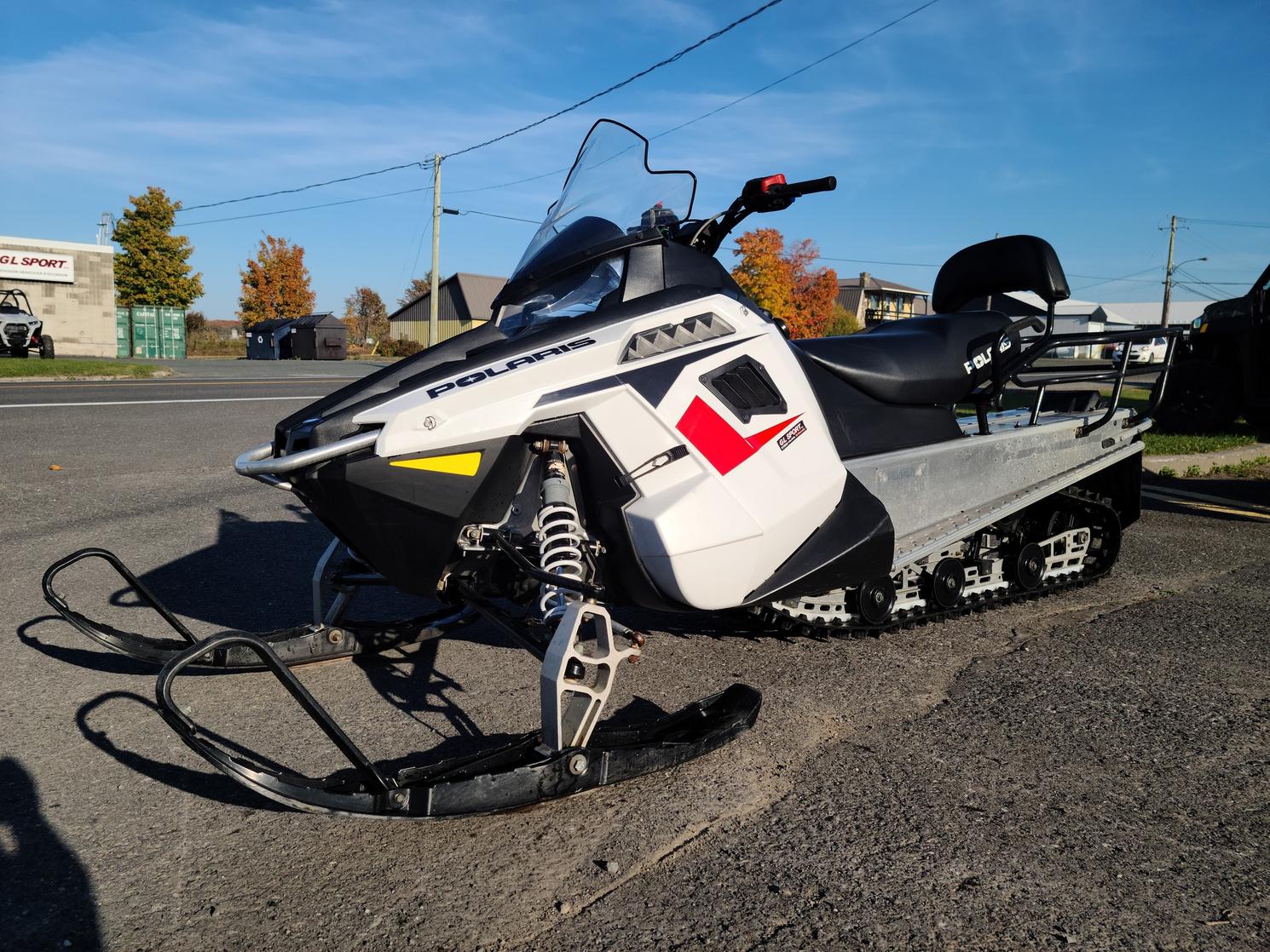 Polaris INDY LXT 550 144po 2014