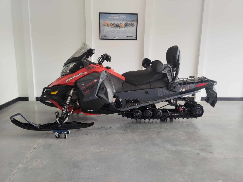 MOTONEIGE 2018 SKI-DOO RENEGADE ENDURO 1200 4-TEC