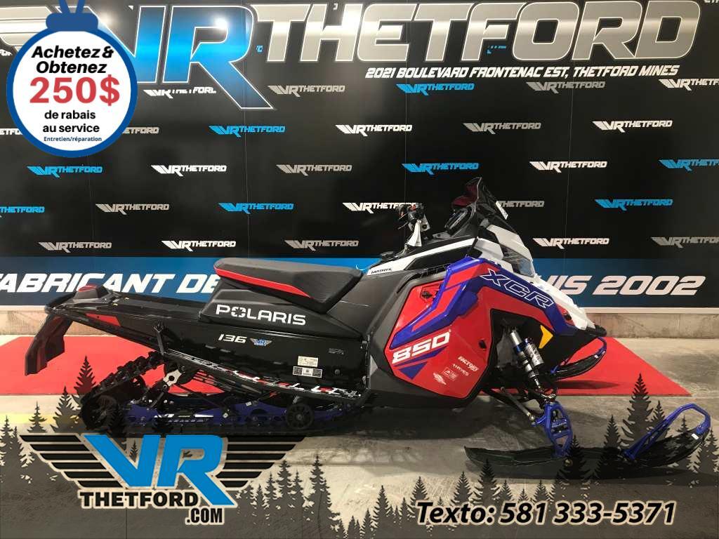 Polaris 850 INDY XCR 136 ES 2024