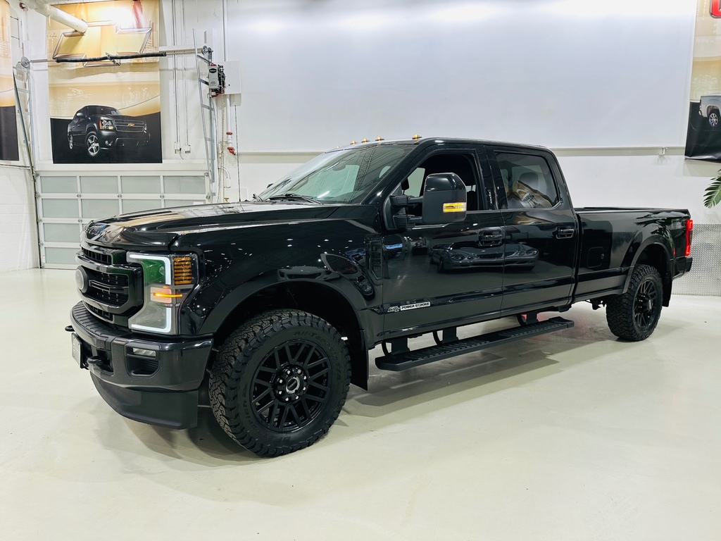 Ford F-250 LARIAT TREMOR DIESEL CUIR BOITE 8 PIED 2021