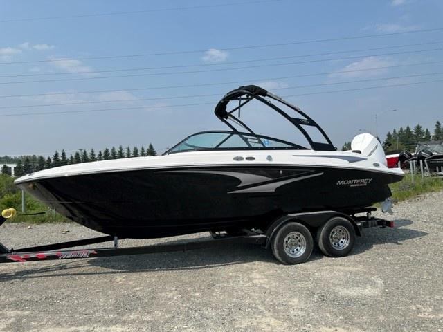 Monterey Boats M225 Bowrider 2024