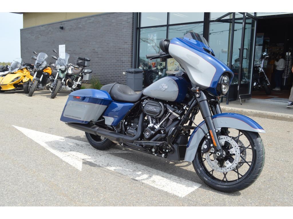 Harley-Davidson FLHXS Street Glide Special 2023