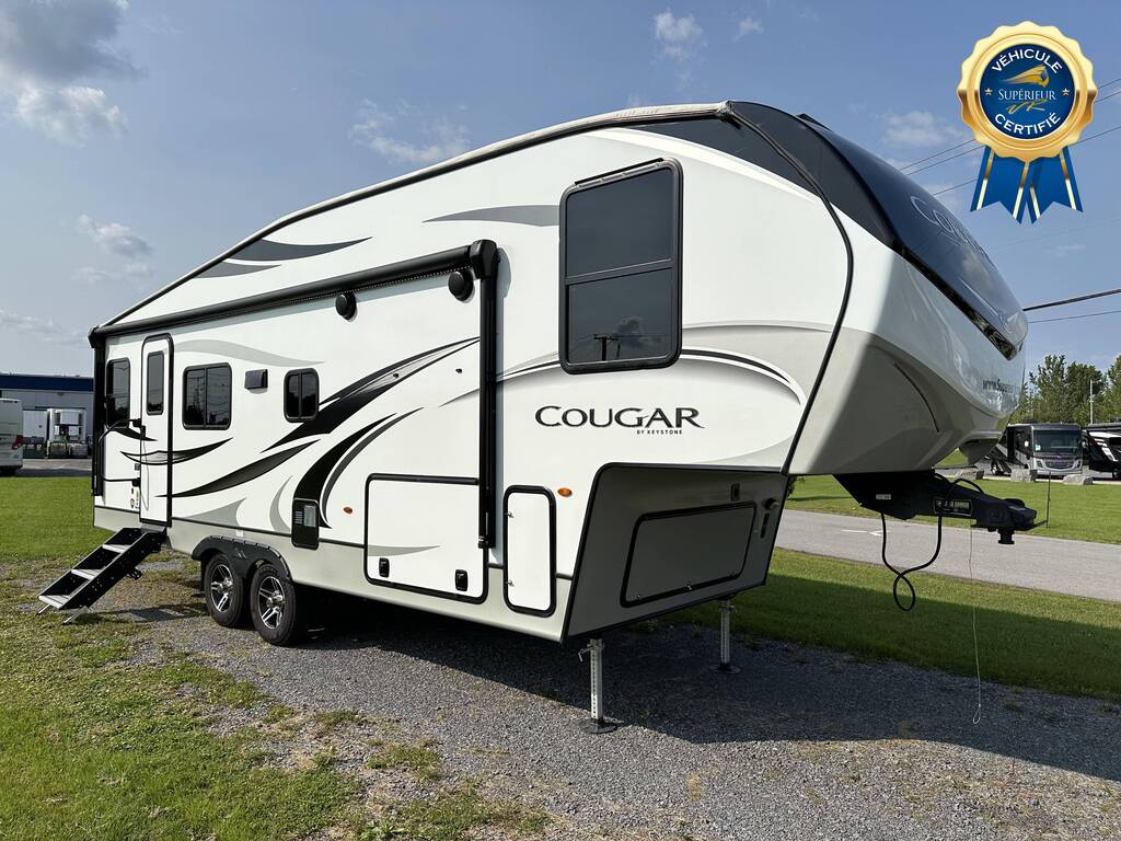 Keystone RV Cougar Half-Ton 24RD 2022