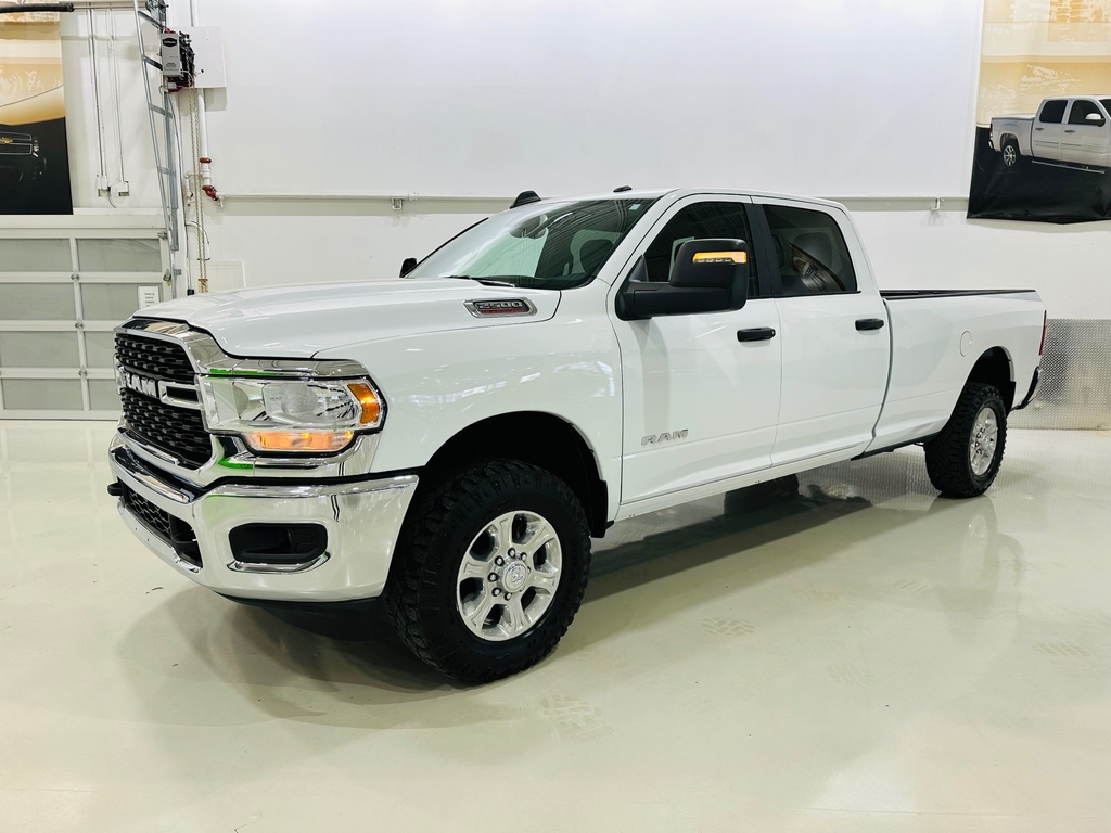 Ram 2500 BIG HORN BOITE 8' APPLE CARPLAY 2023