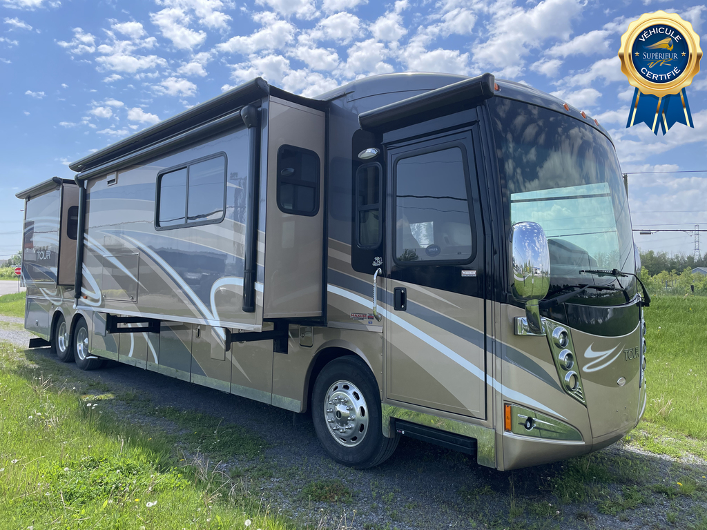 Winnebago Tour 42 QD 2011