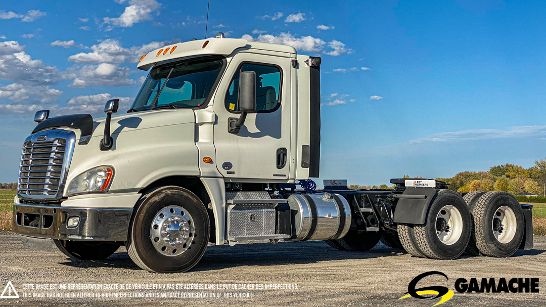 FREIGHTLINER CASCADIA  CA125DC DAY-CAB /DAYCAB 2011