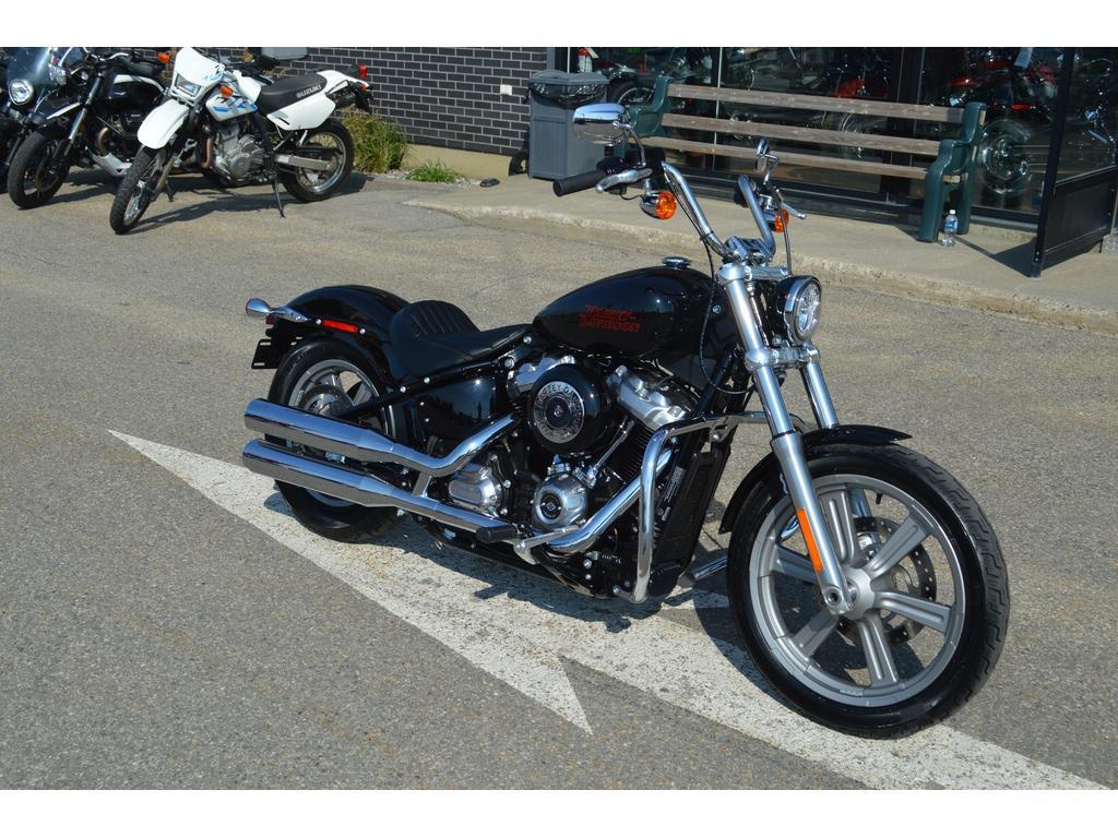 Harley-Davidson FXST Softail 2024