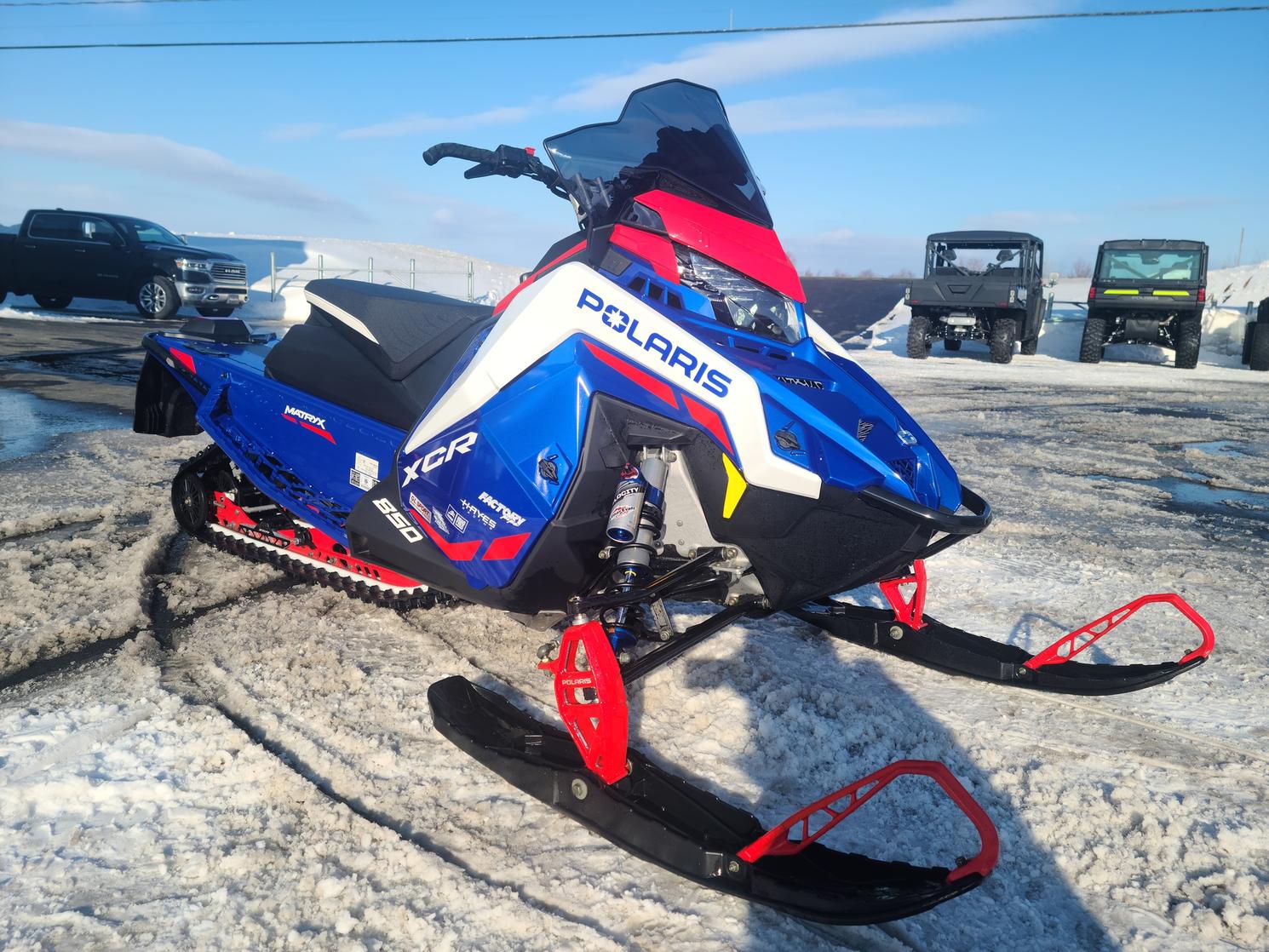 Polaris 850 INDY XCR 136 