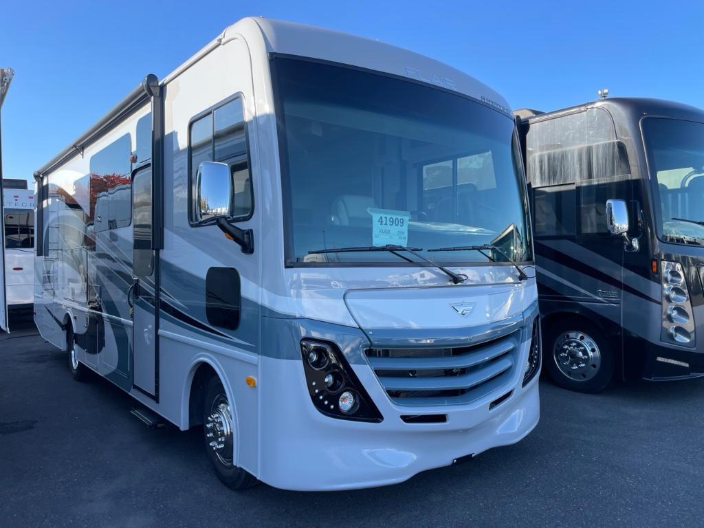 Fleetwood Flair 29M ESSENCE 2025