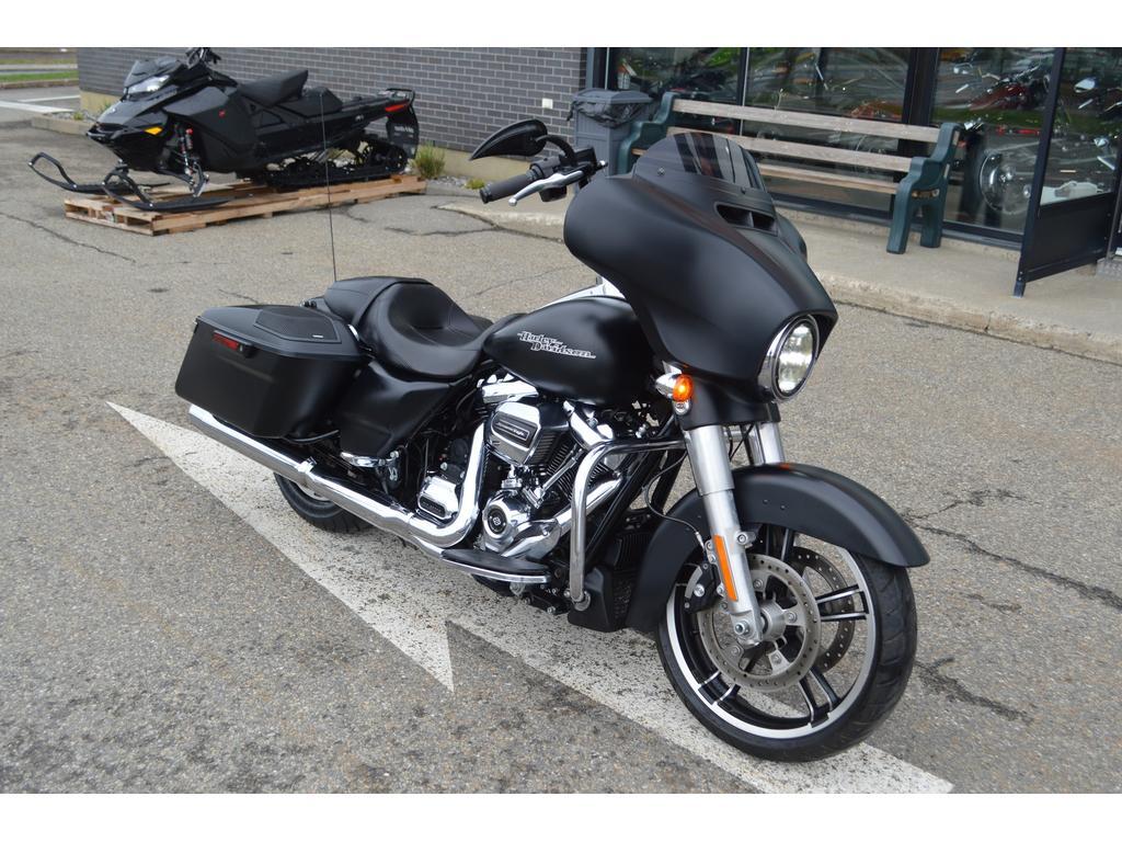 Harley-Davidson FLHXS Street Glide Special 2017