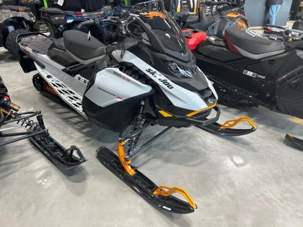 Ski-Doo RENEGADE X 900 ACE Turbo R Ice Ripper XT 1.25''... 2025