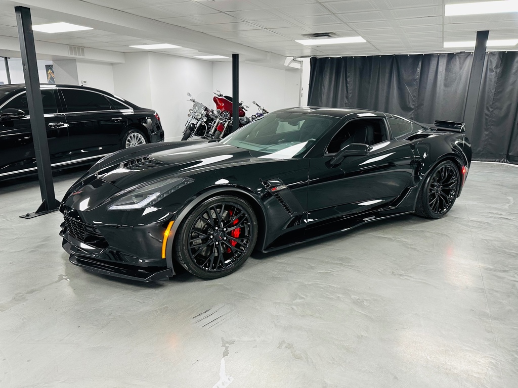 Chevrolet Corvette 2dr Z06 Cpe w-1LZ 2018