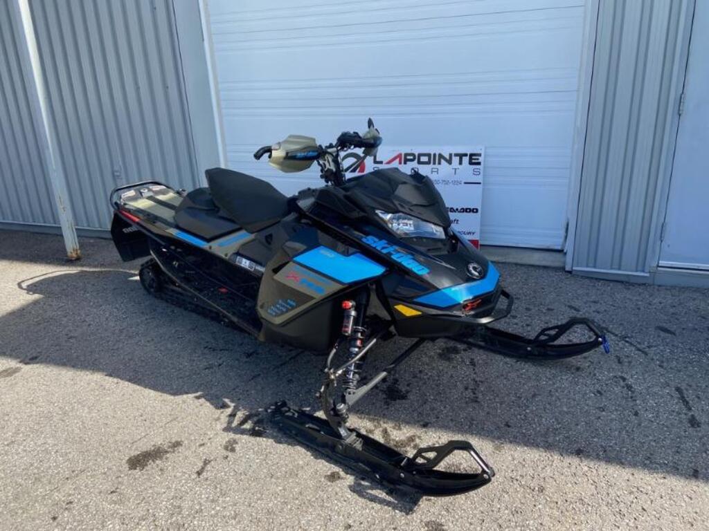 Ski-Doo RENEGADE XRS 850 ES Ice XT 2021