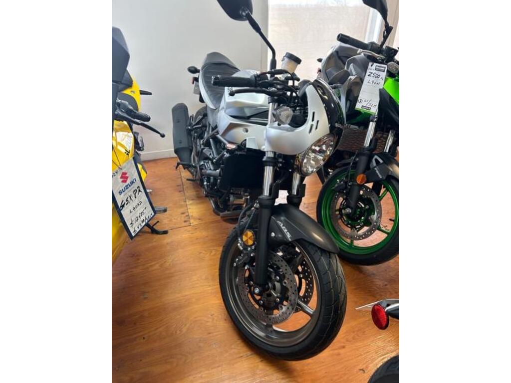 Suzuki SV650XA MATTE ARGENT 2023