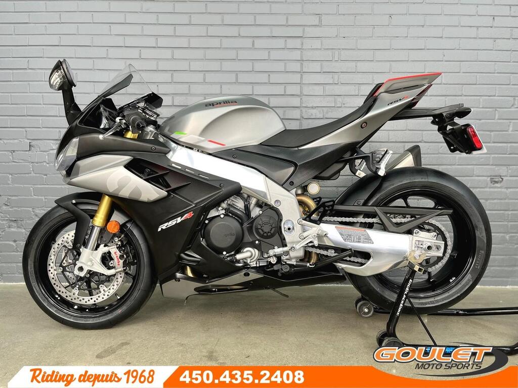 Aprilia RSV4 1100 2022