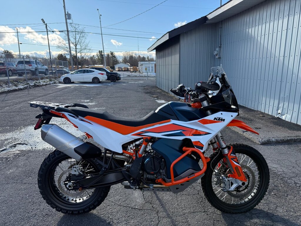 KTM 890 Adventure 2024