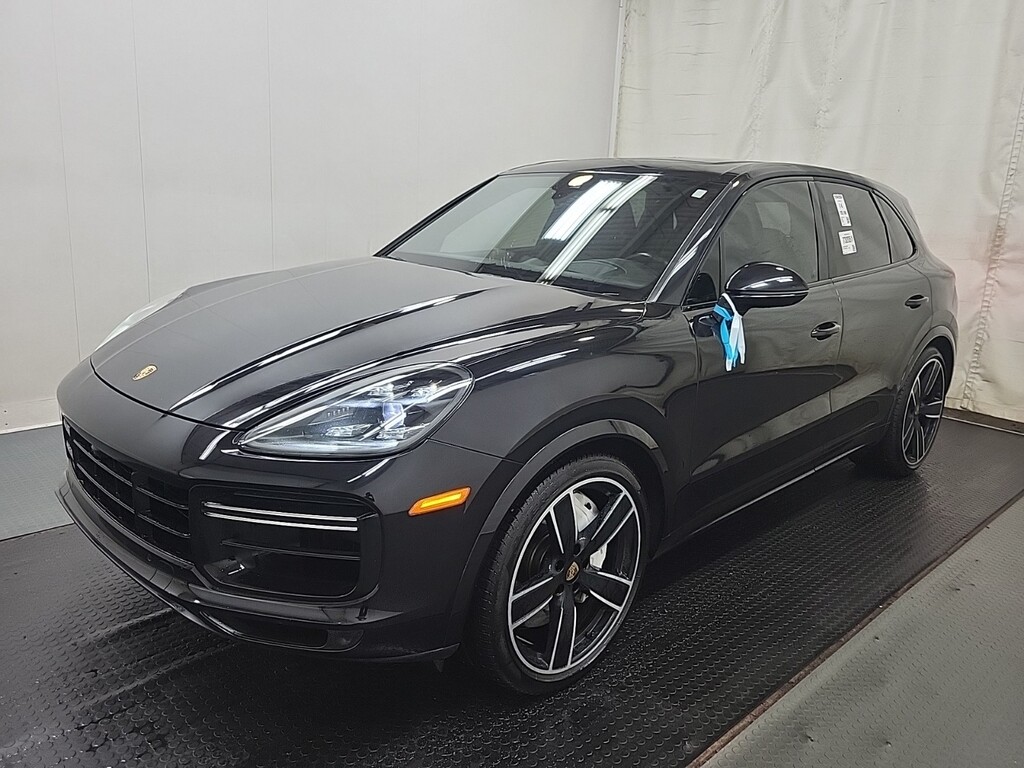 Porsche Cayenne Turbo AWD 2019