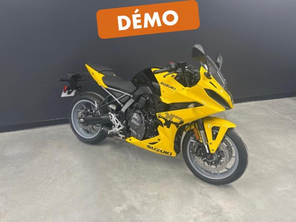 Suzuki GSX-8R IGNITE YELLOW 2024