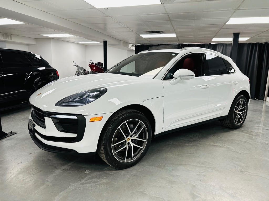 Porsche Macan CUIR TOIT NAV AWD INT ROUGE 2023