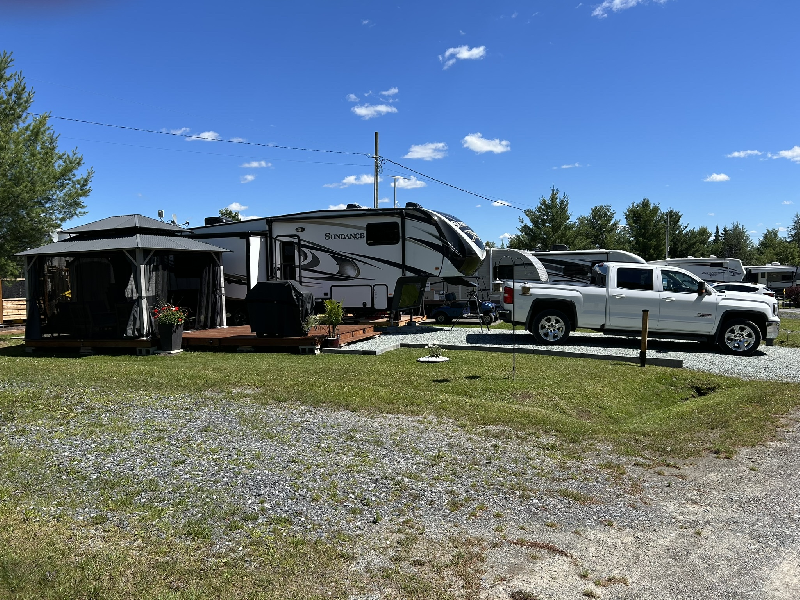 Site de camping avec FithWheel Heartland - 289TS 2017 - Sundance XLT