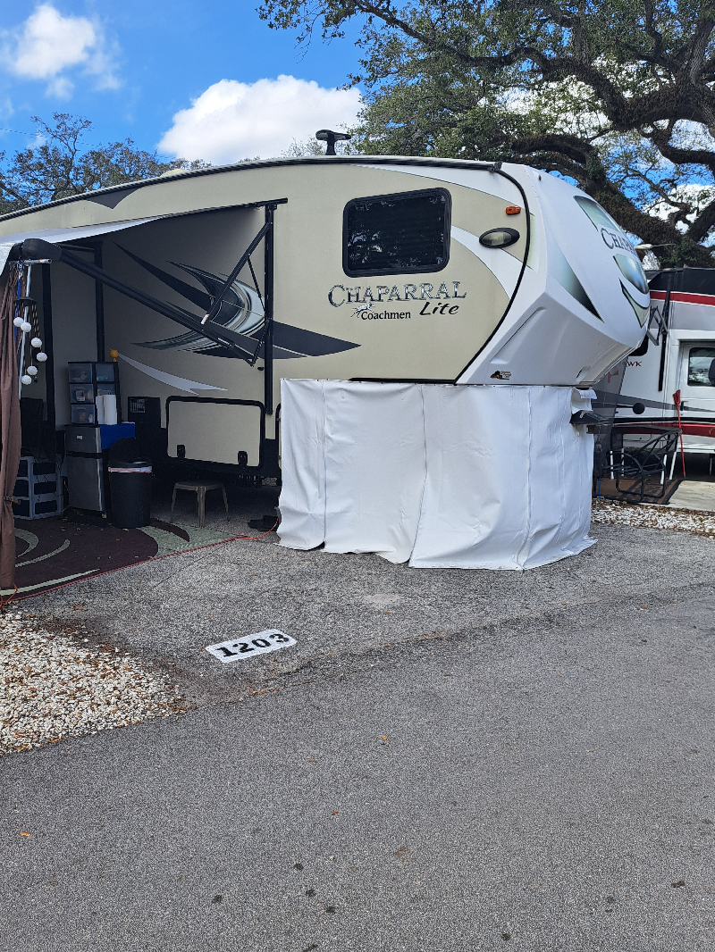 fifth wheel coachmen chaparral 28rls 2018 30 pieds 3 extentions * vente de particulier * 418-932-6595 
