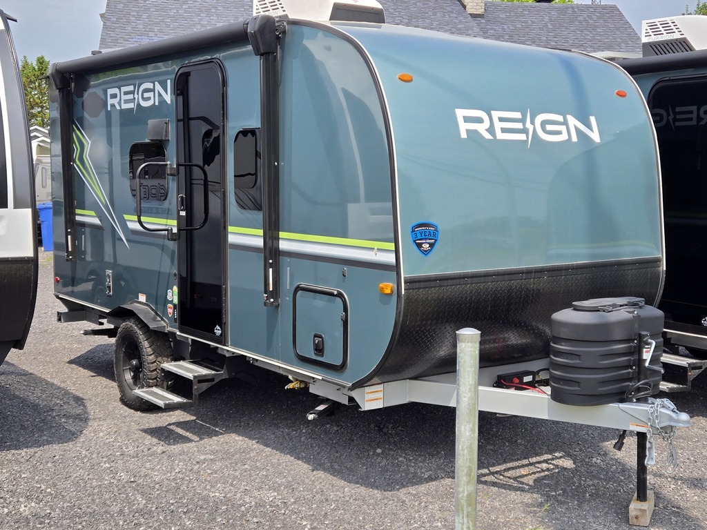 Keystone RV REIGN 15RB 2025