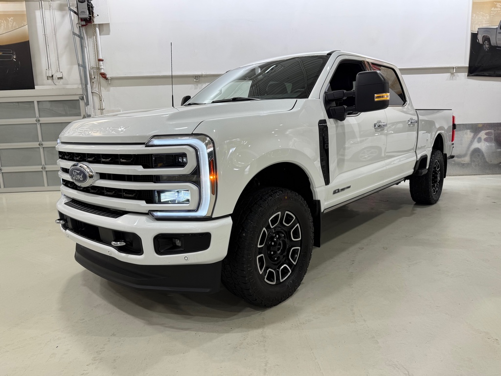 Ford F-250 6.7L POWER STROKE V8 DIESEL – 4X4 – 10-SPEED – LEA 2024