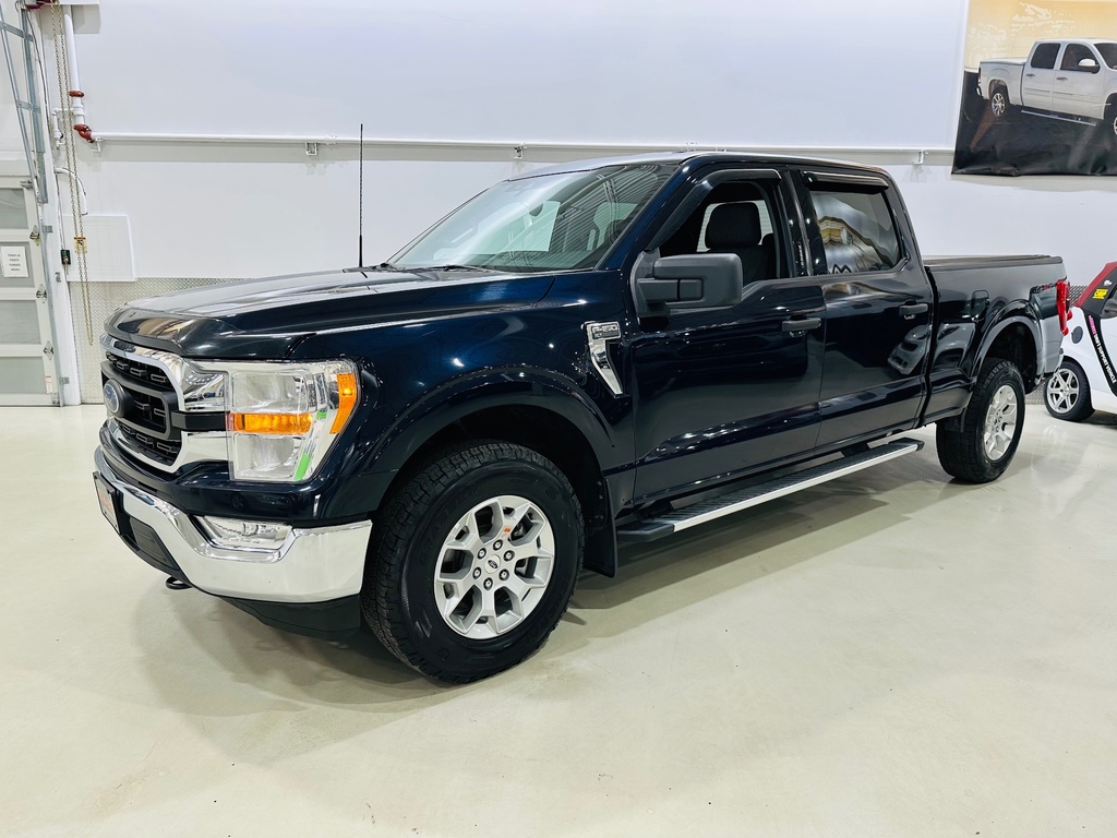 Ford F-150 5.0L V8 • 400HP • 410 LB-FT TORQUE • 10-SPEED AUTO 2022