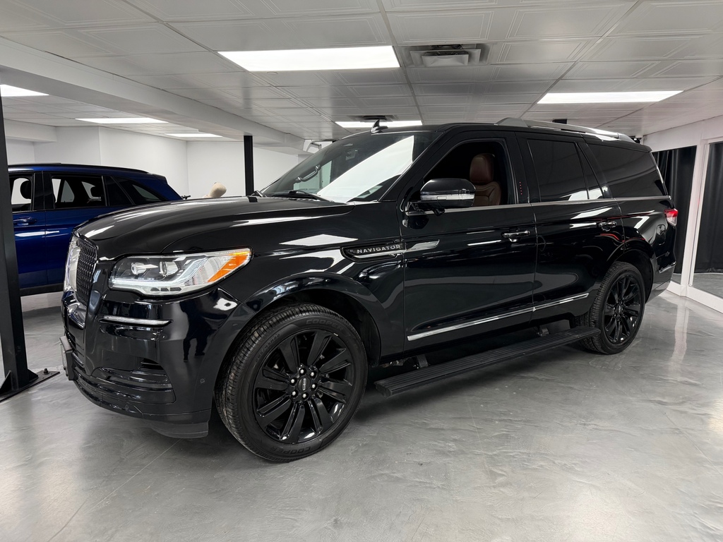 Lincoln Navigator RESERVE CUIR TOIT NAV 7 PASSAGERS 4X4 2022