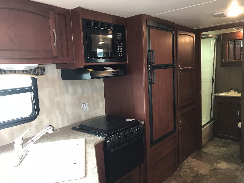 Winnebago minnie 2451 bhs