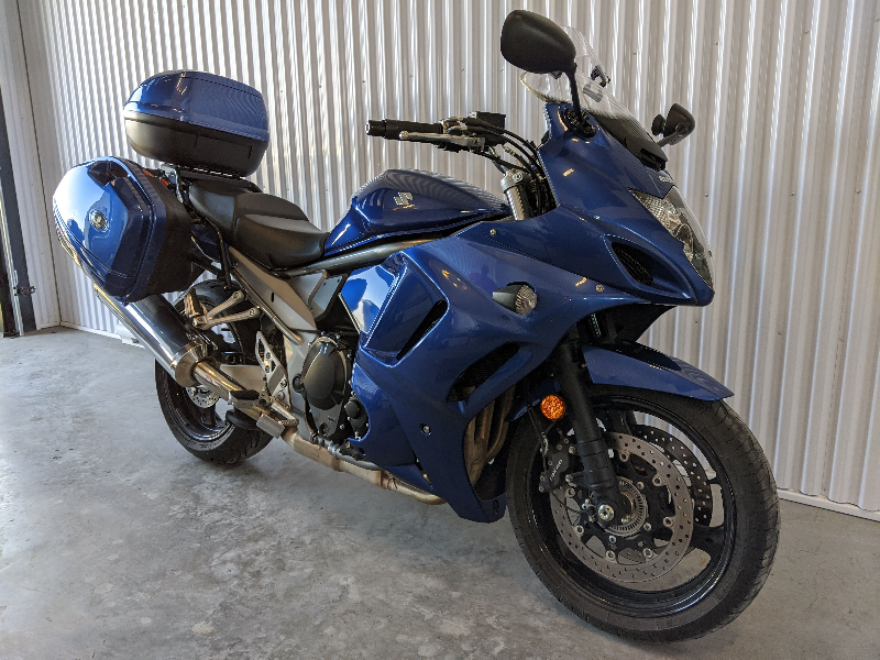 Moto Suzuki Touring Sport