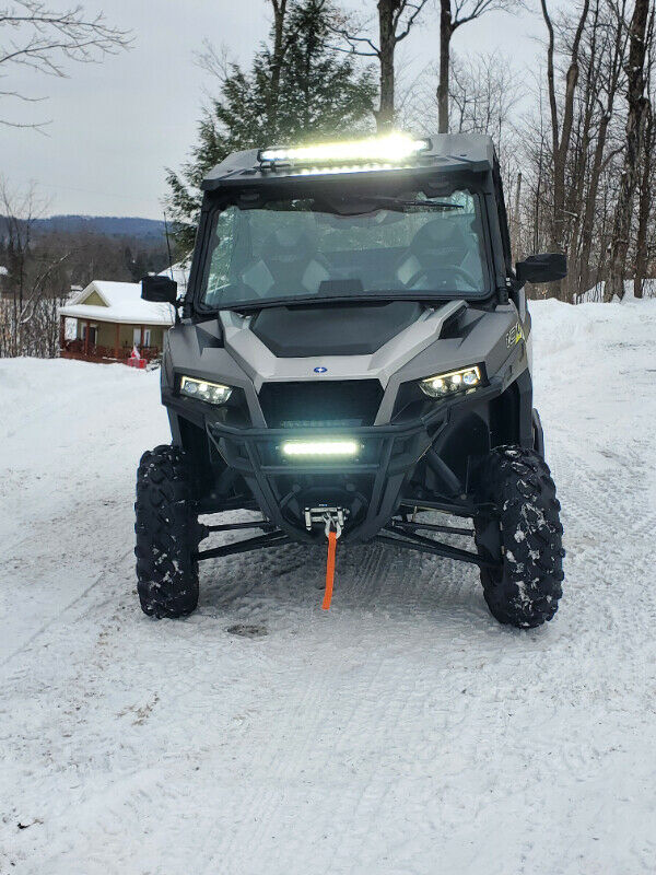 VTT POLARIS GENERAL 1000 DELUXE 2020