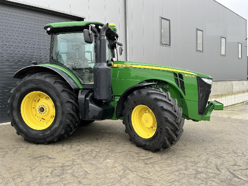 2014 JOHN DEERE 8310R