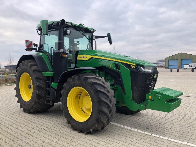 JOHN DEERE 8R 310