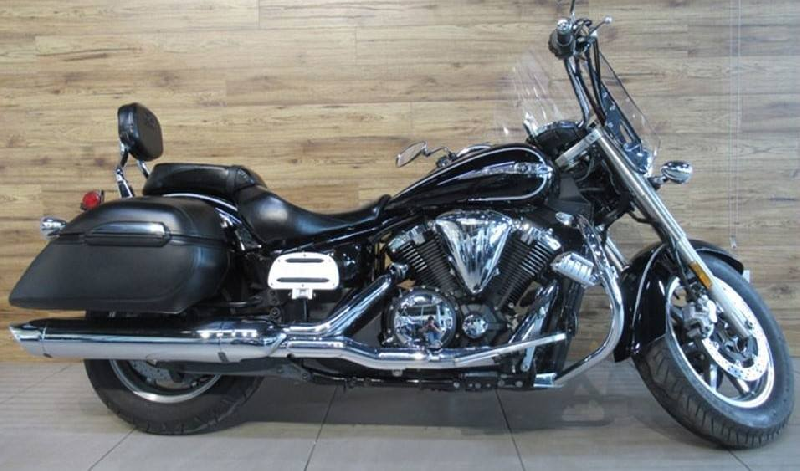 yamaha vstar 1300cc tourer