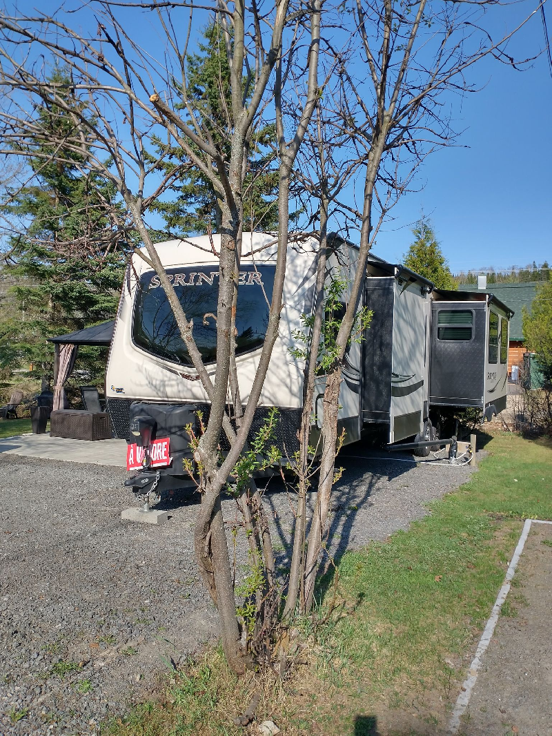 A vendre, Roulotte Sprinter 2018 32 pieds Camping St-Agathe