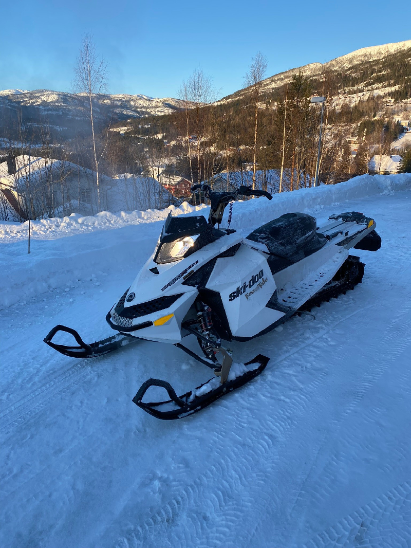 Ski Doo Freeride X 146 2011