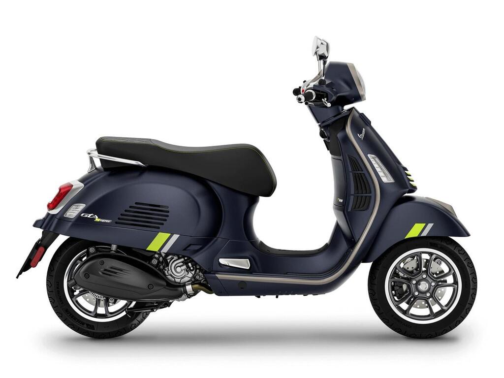 Vespa GTS 300 Super Tech 2023